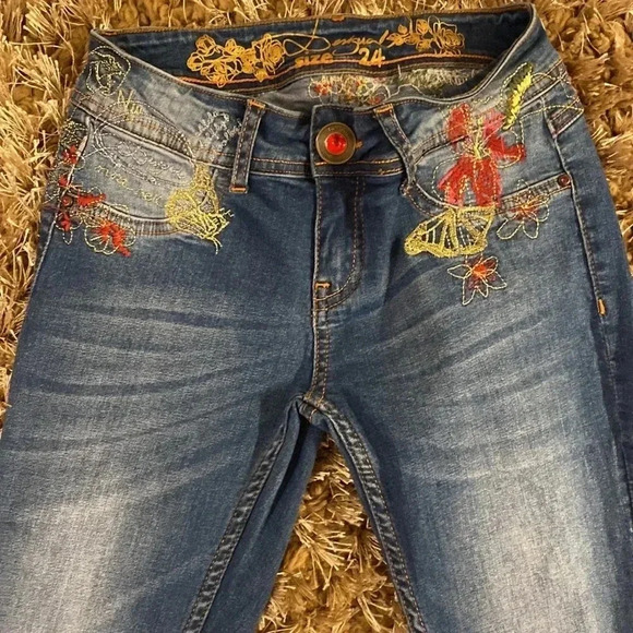 𝅺desigual jeans size 24 - Picture 4 of 7